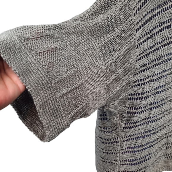 Boston Proper Bat Wing Sleeve Open Knit Shimmer Gray Size Large Women's M46 - Picture 3 of 7